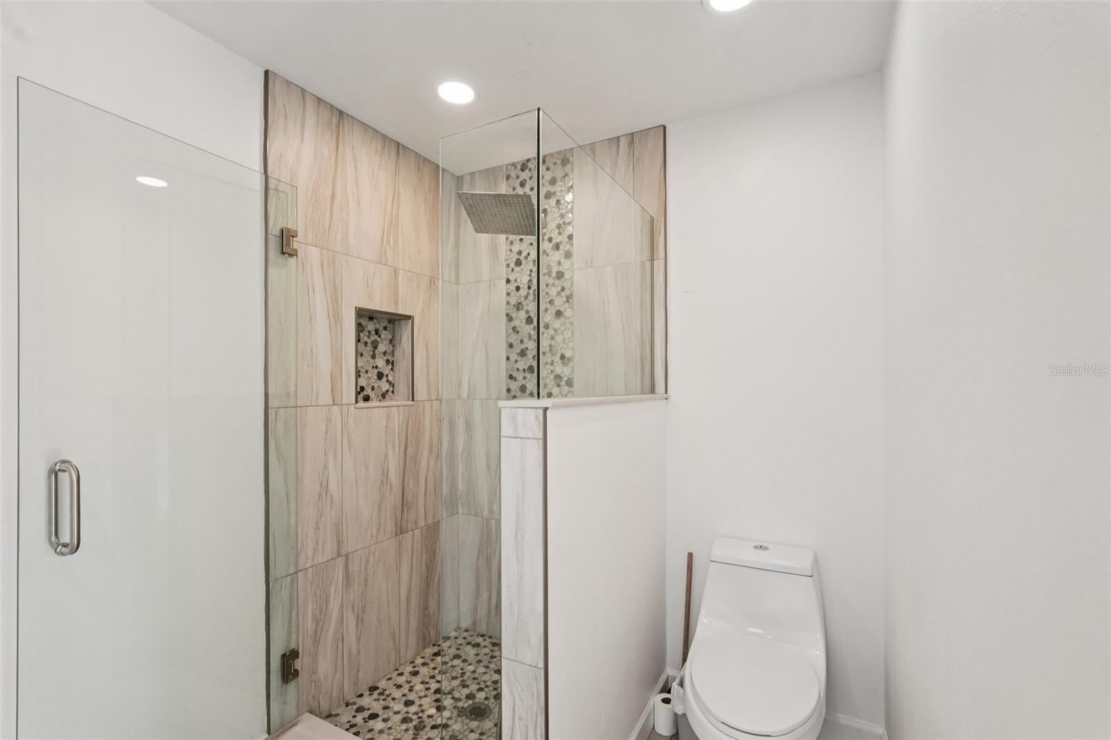 Image 15 of 21 For 5385 Dominica Circle