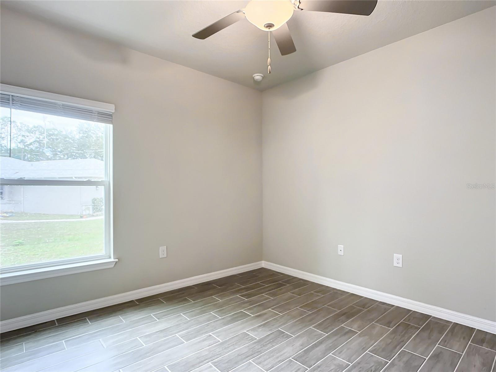 Image 18 of 42 For 1 Potwood Place