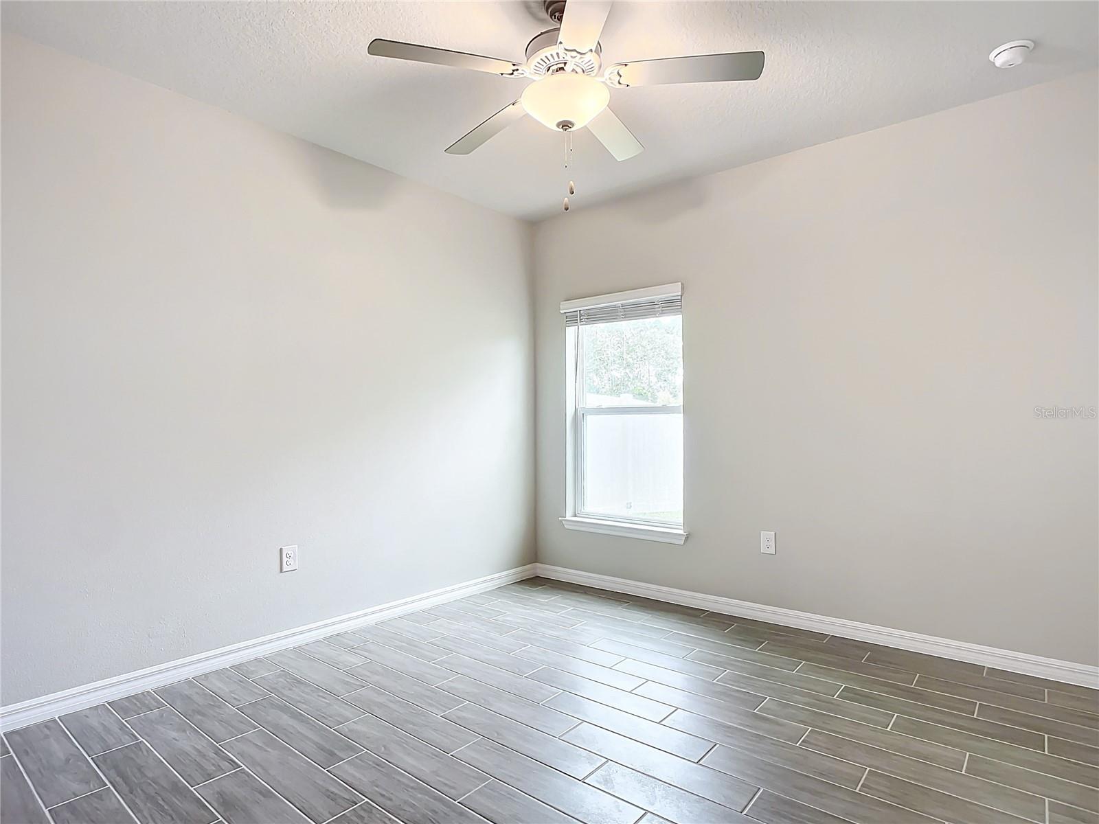 Image 21 of 42 For 1 Potwood Place