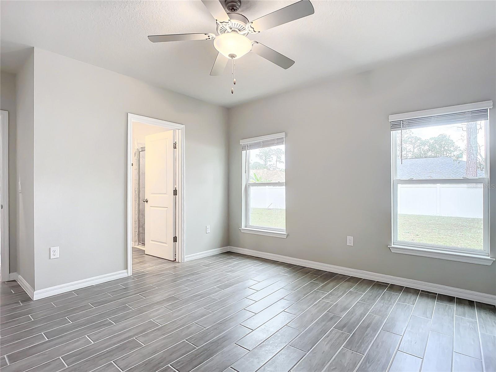 Image 23 of 42 For 1 Potwood Place