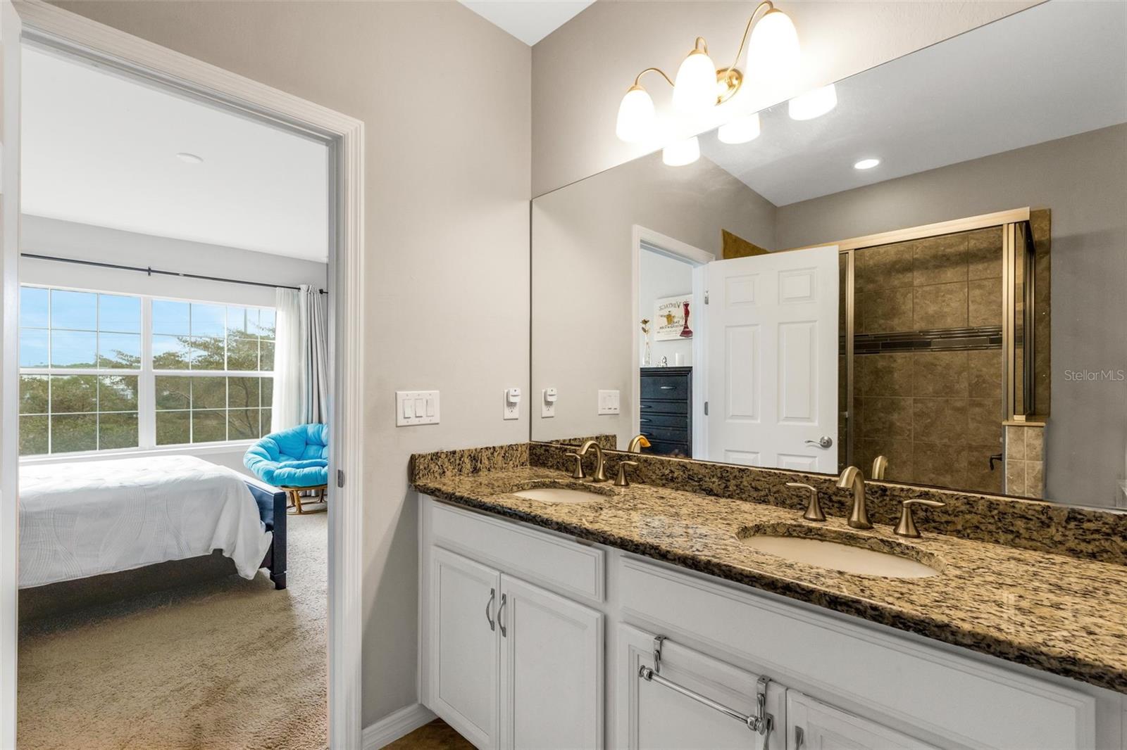 Image 22 of 40 For 4284 Expedition Way Na