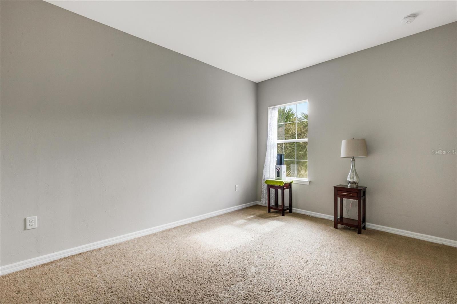 Image 25 of 40 For 4284 Expedition Way Na