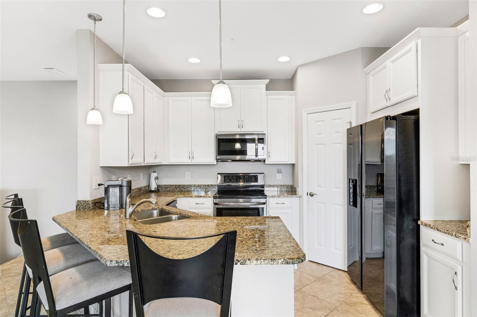 Image 9 of 40 For 4284 Expedition Way Na