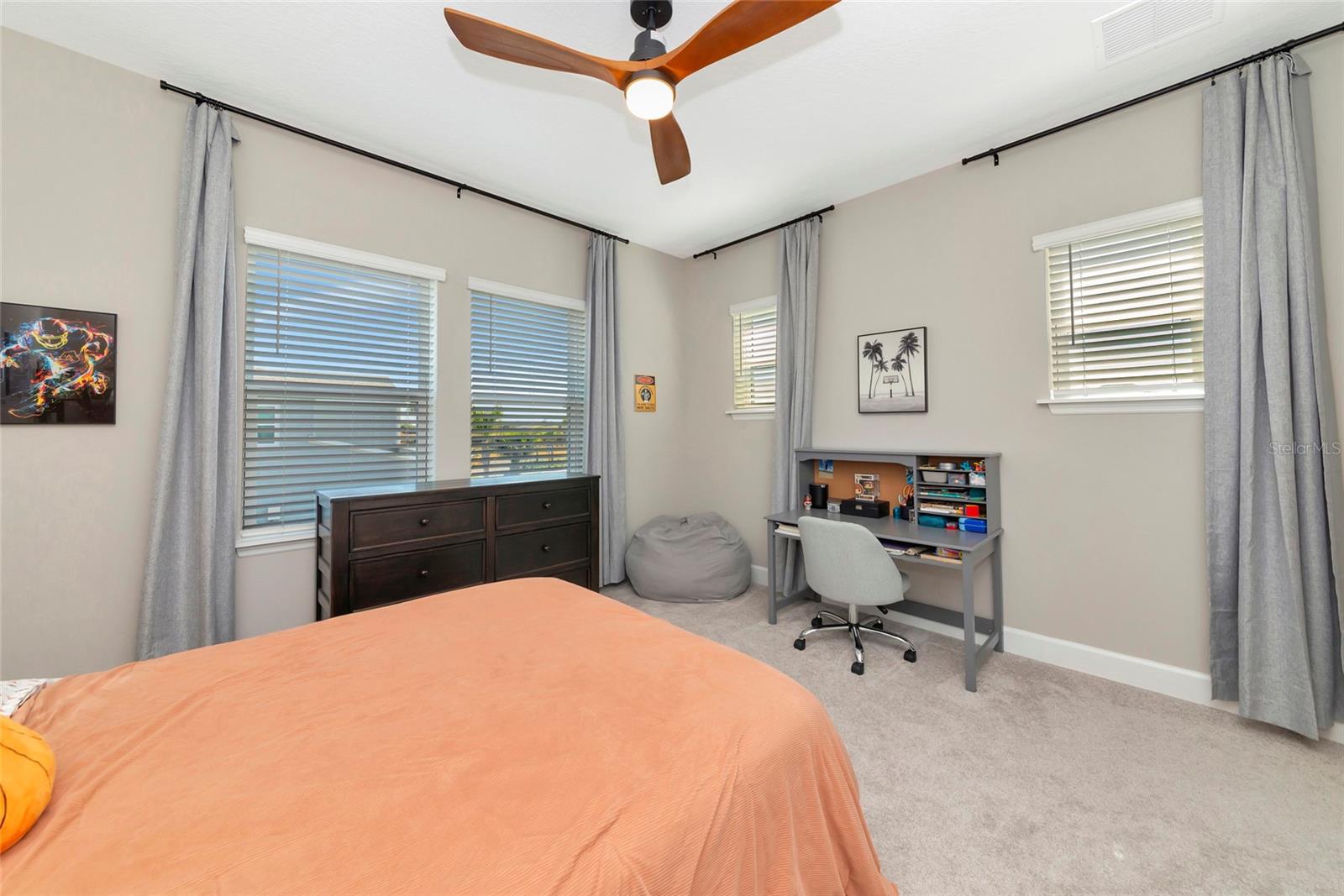 Image 44 of 100 For 8516 Golden Dawn Court