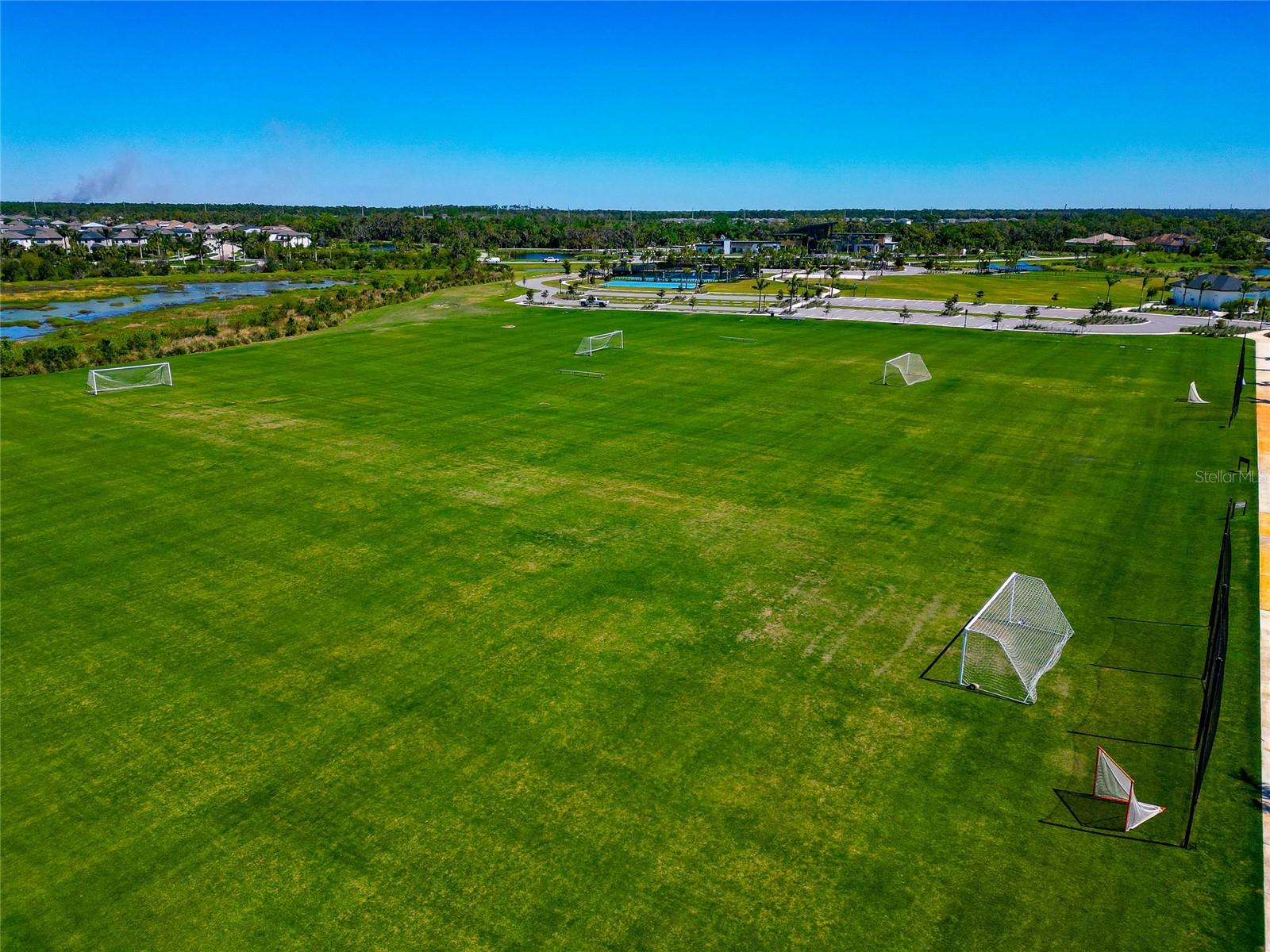 Image 76 of 100 For 8516 Golden Dawn Court