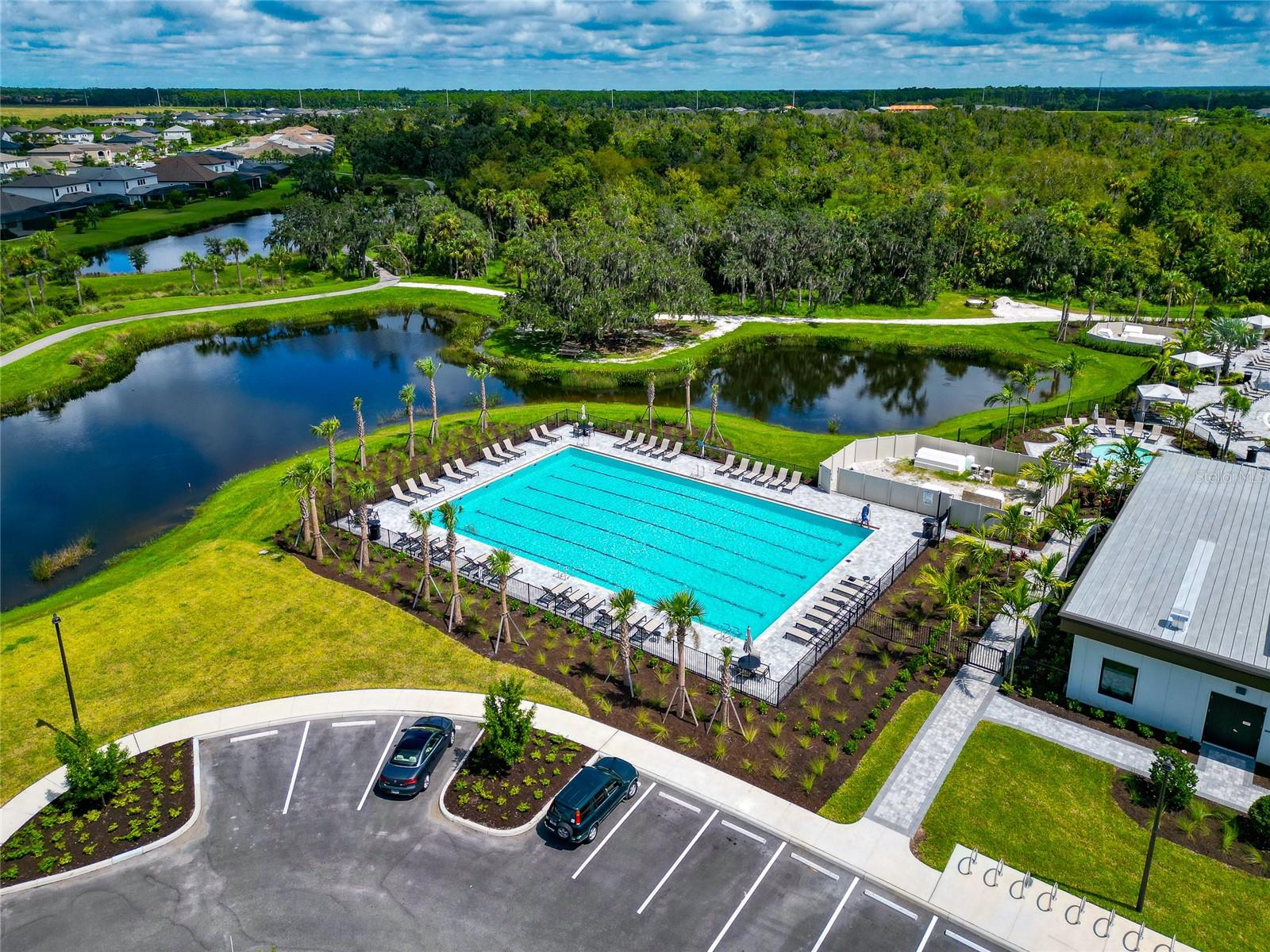 Image 82 of 100 For 8516 Golden Dawn Court