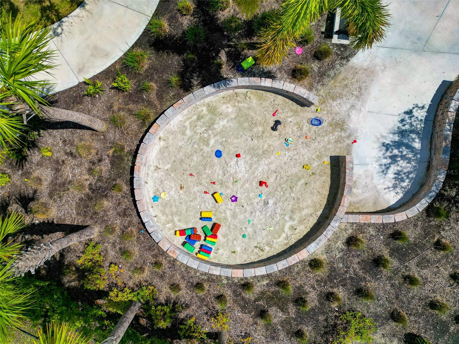 Image 92 of 100 For 8516 Golden Dawn Court