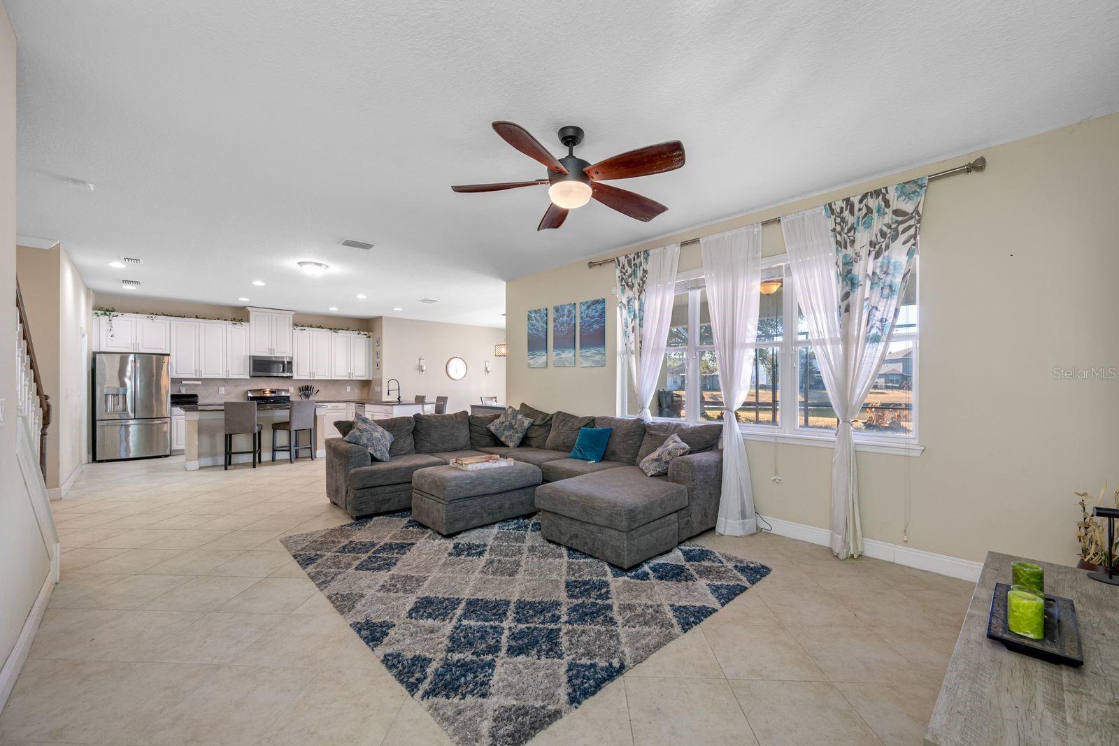 Image 15 of 77 For 11333 Emerald Shore Drive