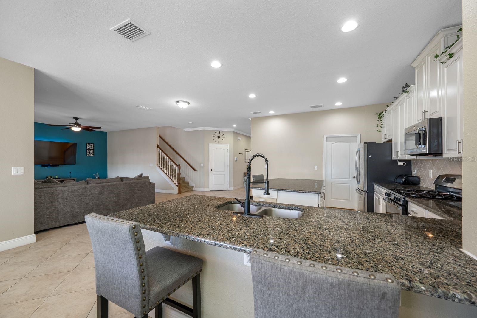 Image 20 of 77 For 11333 Emerald Shore Drive