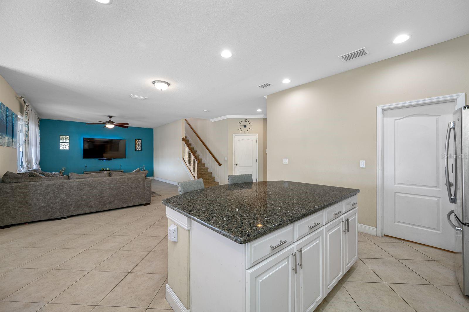 Image 22 of 77 For 11333 Emerald Shore Drive