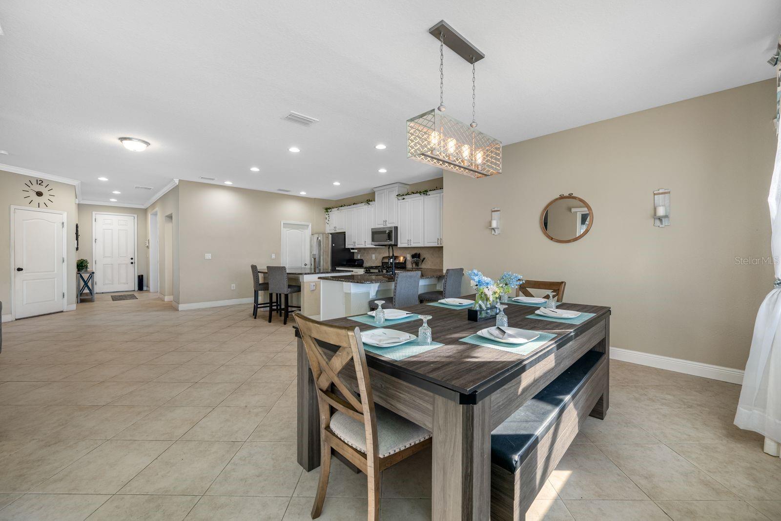 Image 26 of 77 For 11333 Emerald Shore Drive