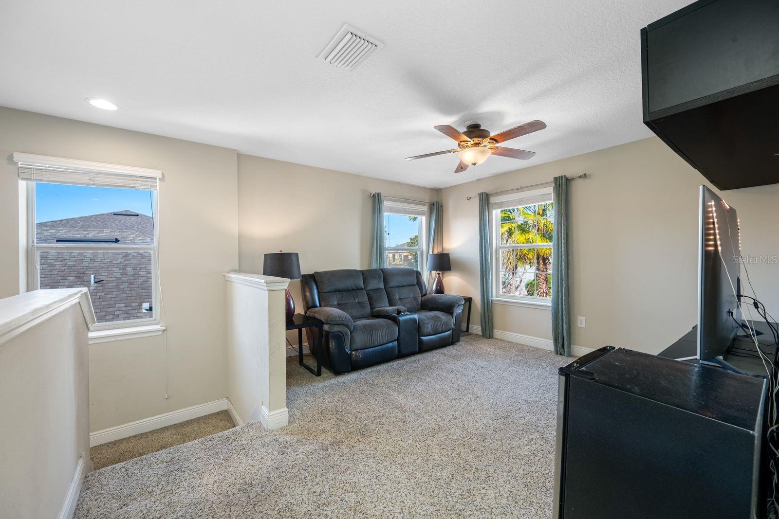 Image 39 of 77 For 11333 Emerald Shore Drive