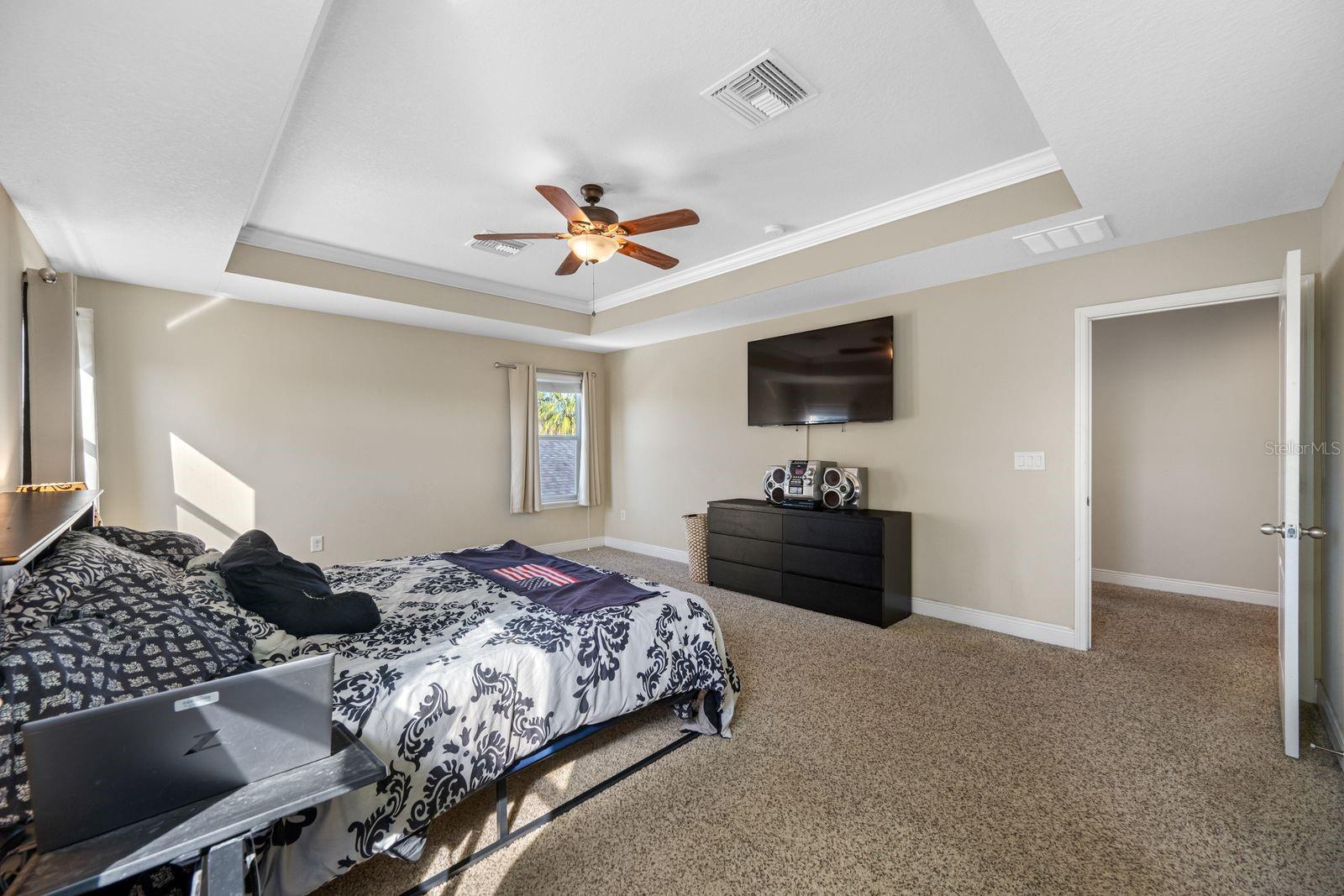 Image 44 of 77 For 11333 Emerald Shore Drive