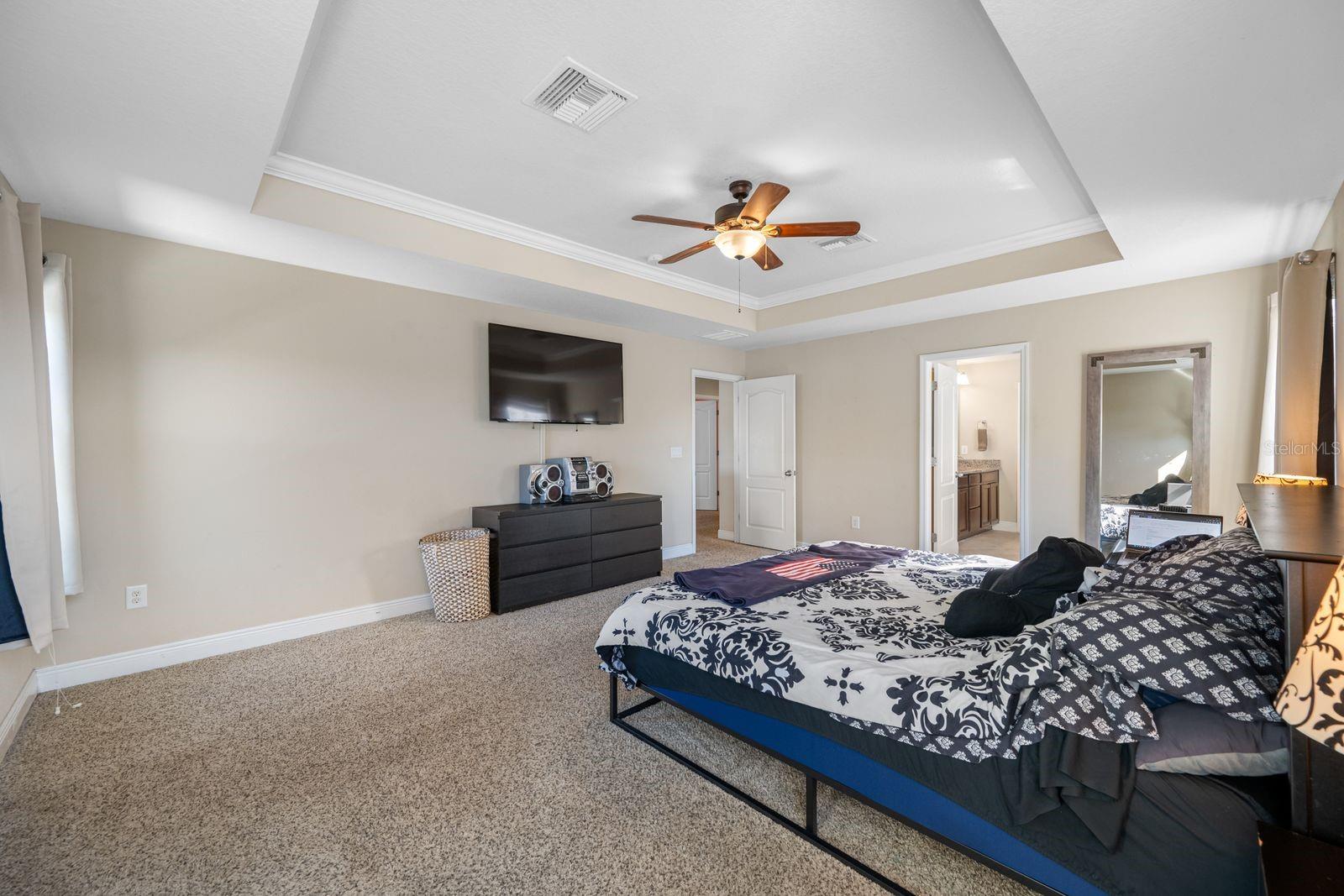 Image 45 of 77 For 11333 Emerald Shore Drive