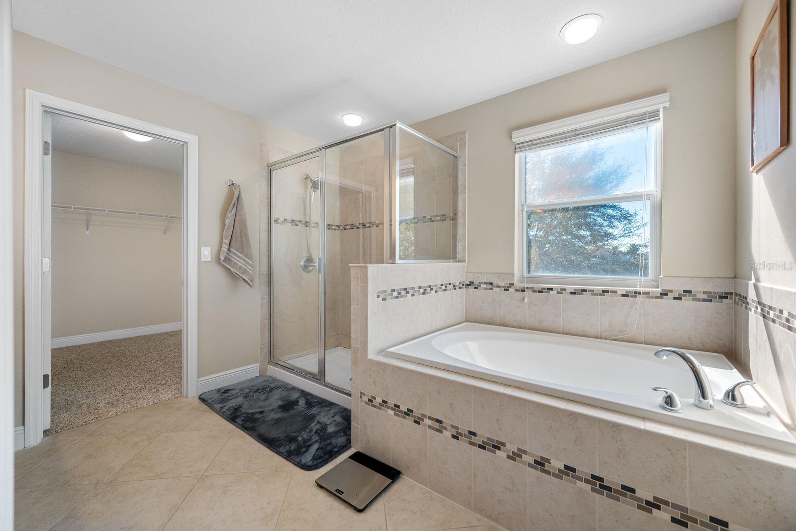 Image 48 of 77 For 11333 Emerald Shore Drive