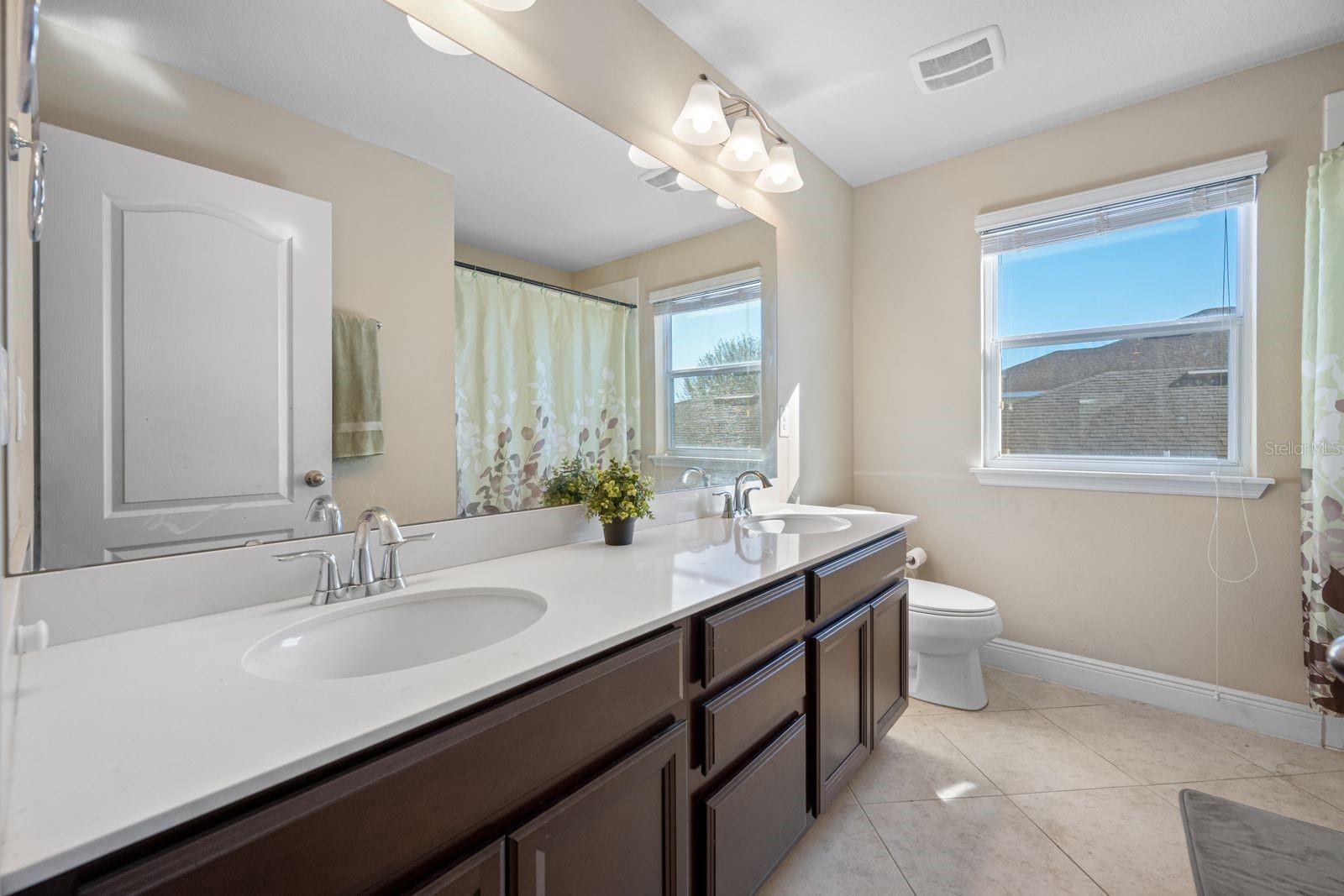 Image 56 of 77 For 11333 Emerald Shore Drive