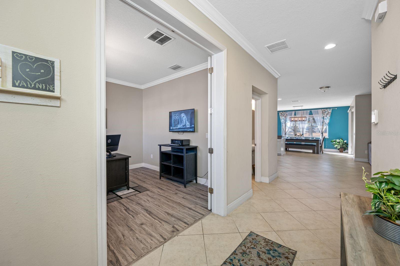 Image 6 of 77 For 11333 Emerald Shore Drive