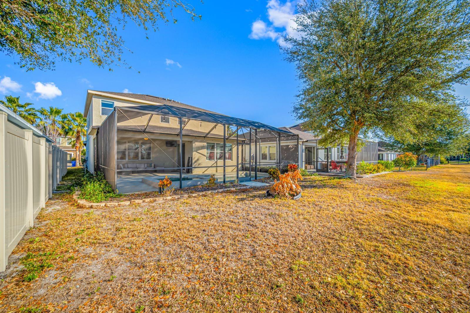 Image 64 of 77 For 11333 Emerald Shore Drive