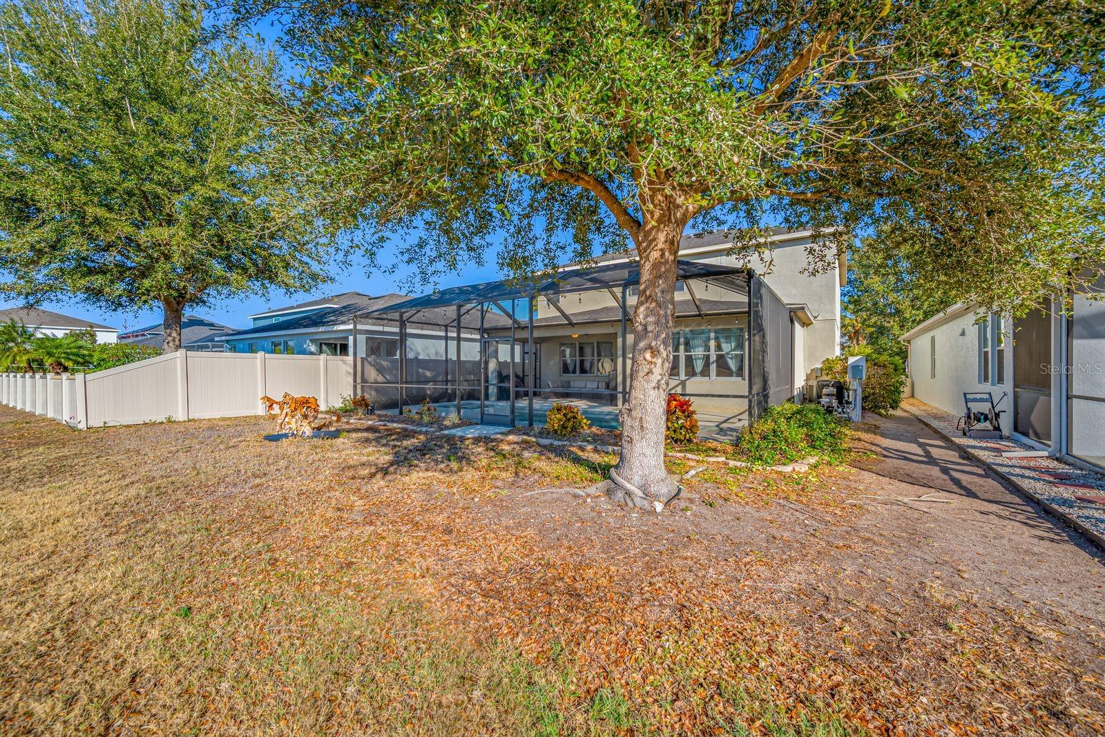 Image 65 of 77 For 11333 Emerald Shore Drive