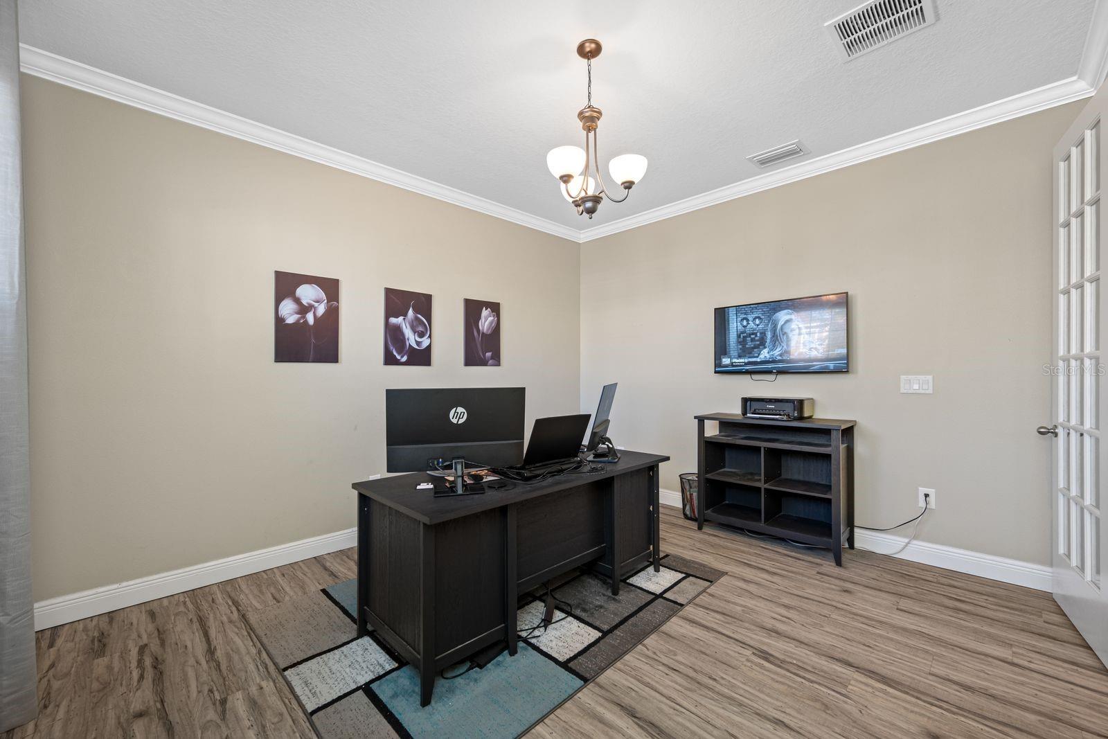 Image 7 of 77 For 11333 Emerald Shore Drive