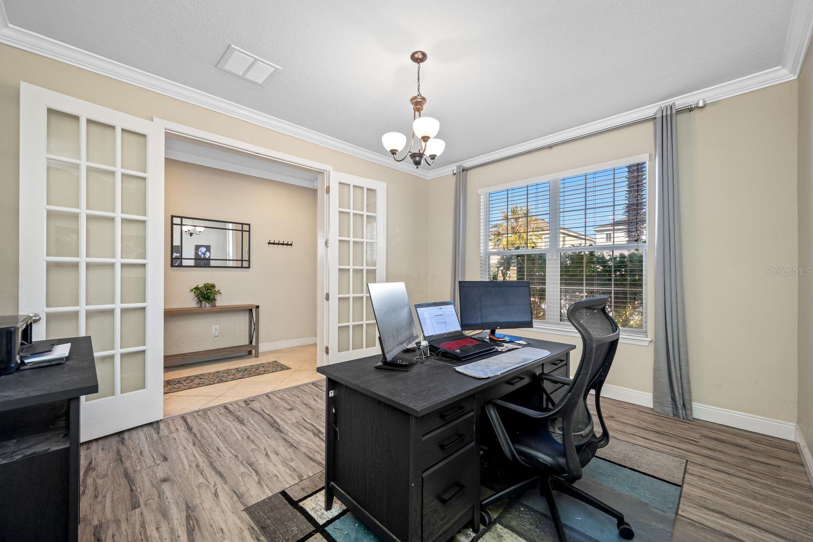 Image 9 of 77 For 11333 Emerald Shore Drive