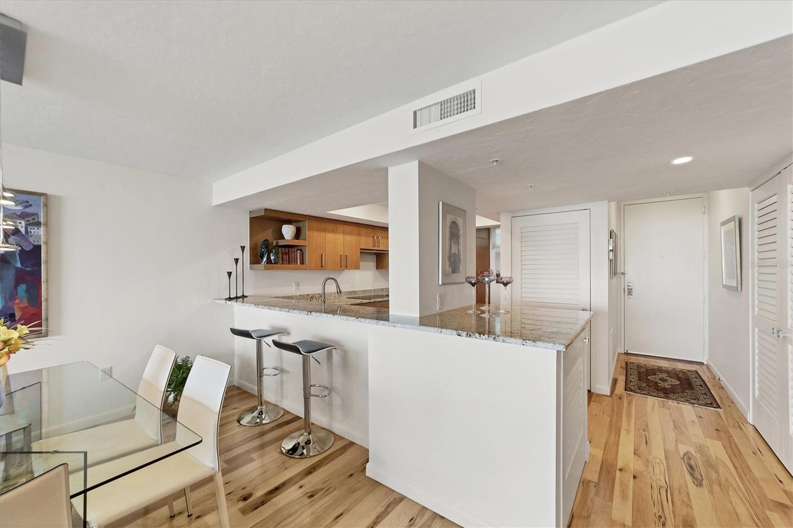 Image 27 of 75 For 988 Blvd Of The Arts  1816