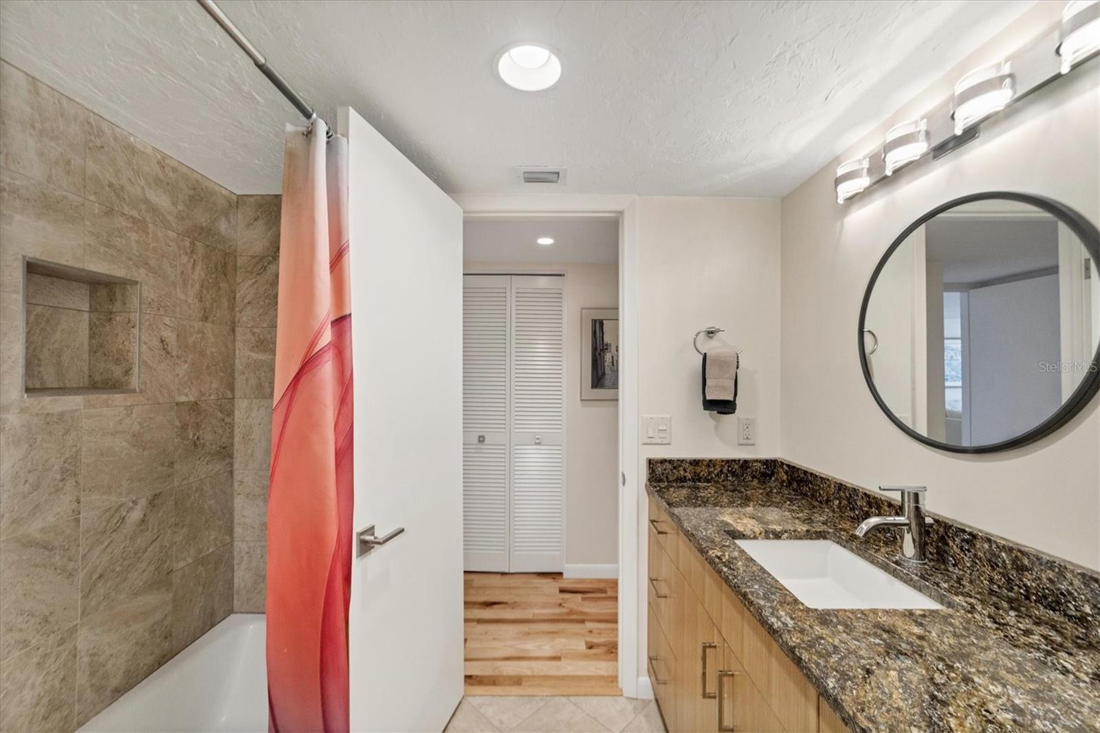 Image 47 of 75 For 988 Blvd Of The Arts  1816