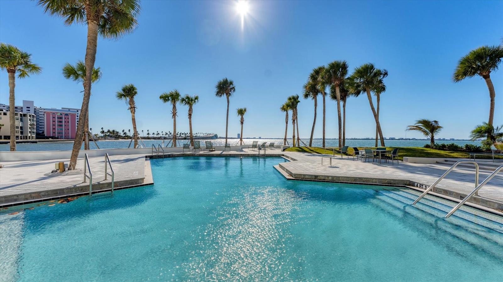 Image 49 of 75 For 988 Blvd Of The Arts  1816