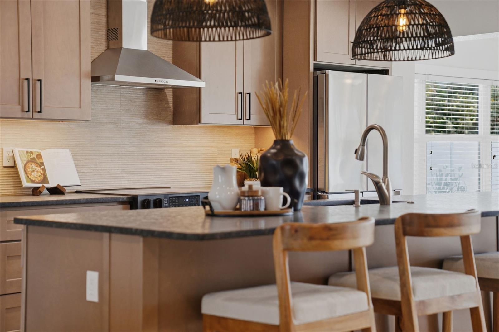 Image 15 of 70 For 501 65th Street