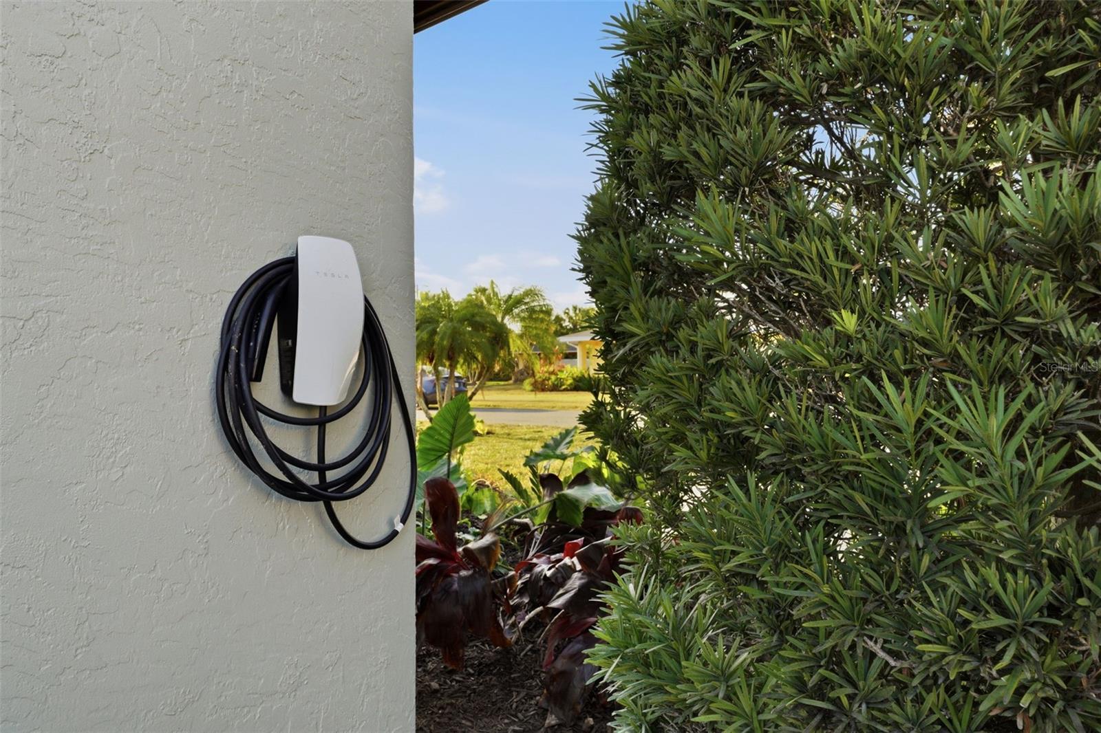 Image 44 of 70 For 501 65th Street