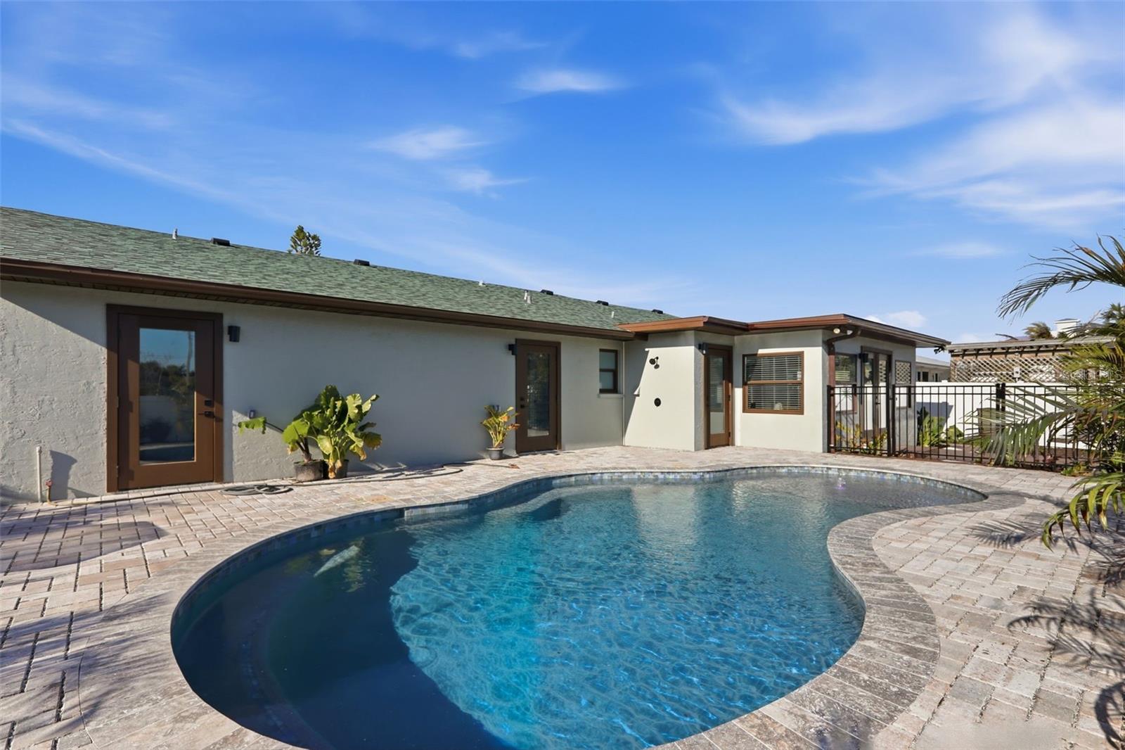 Image 45 of 70 For 501 65th Street