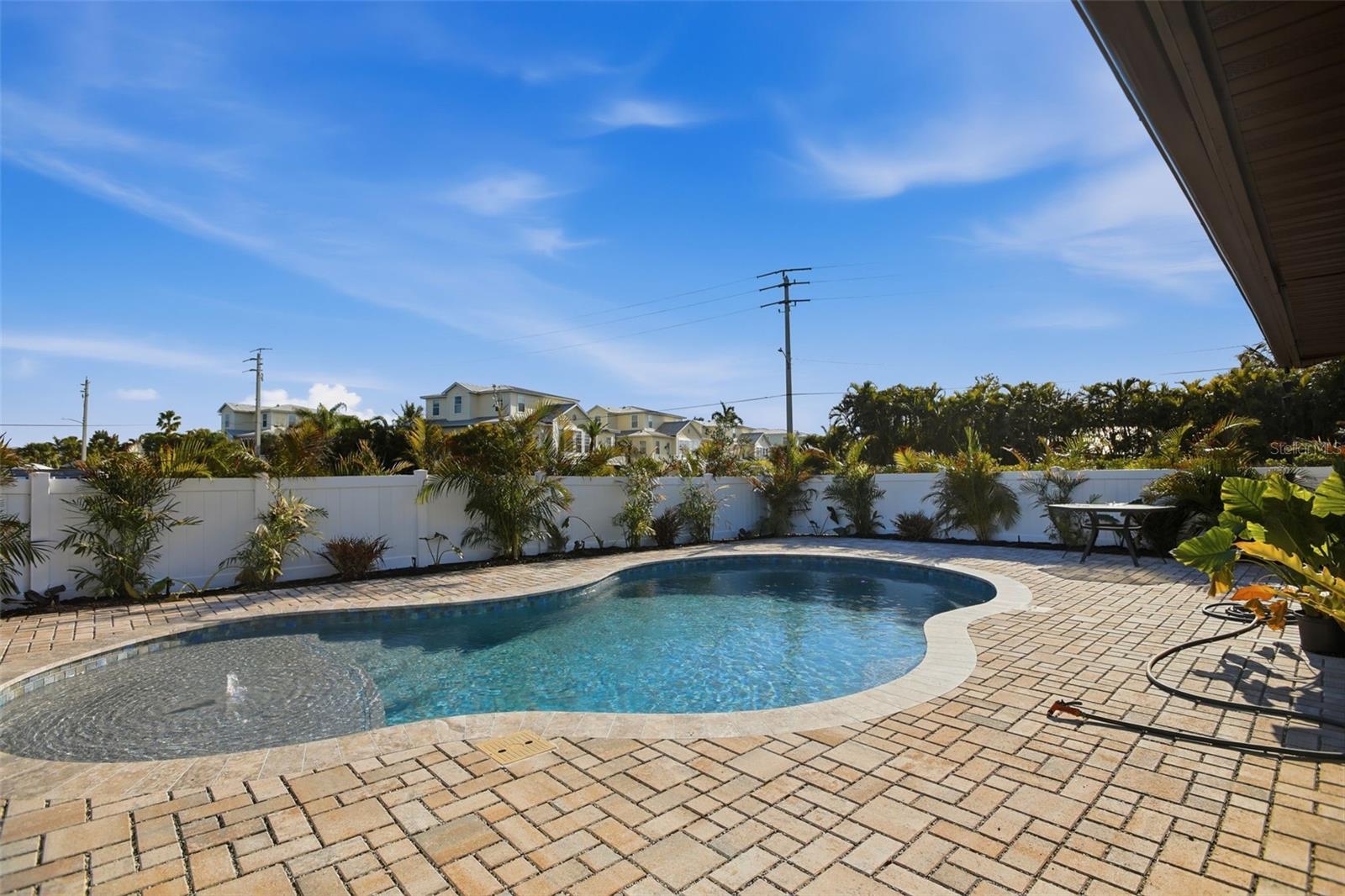 Image 47 of 70 For 501 65th Street