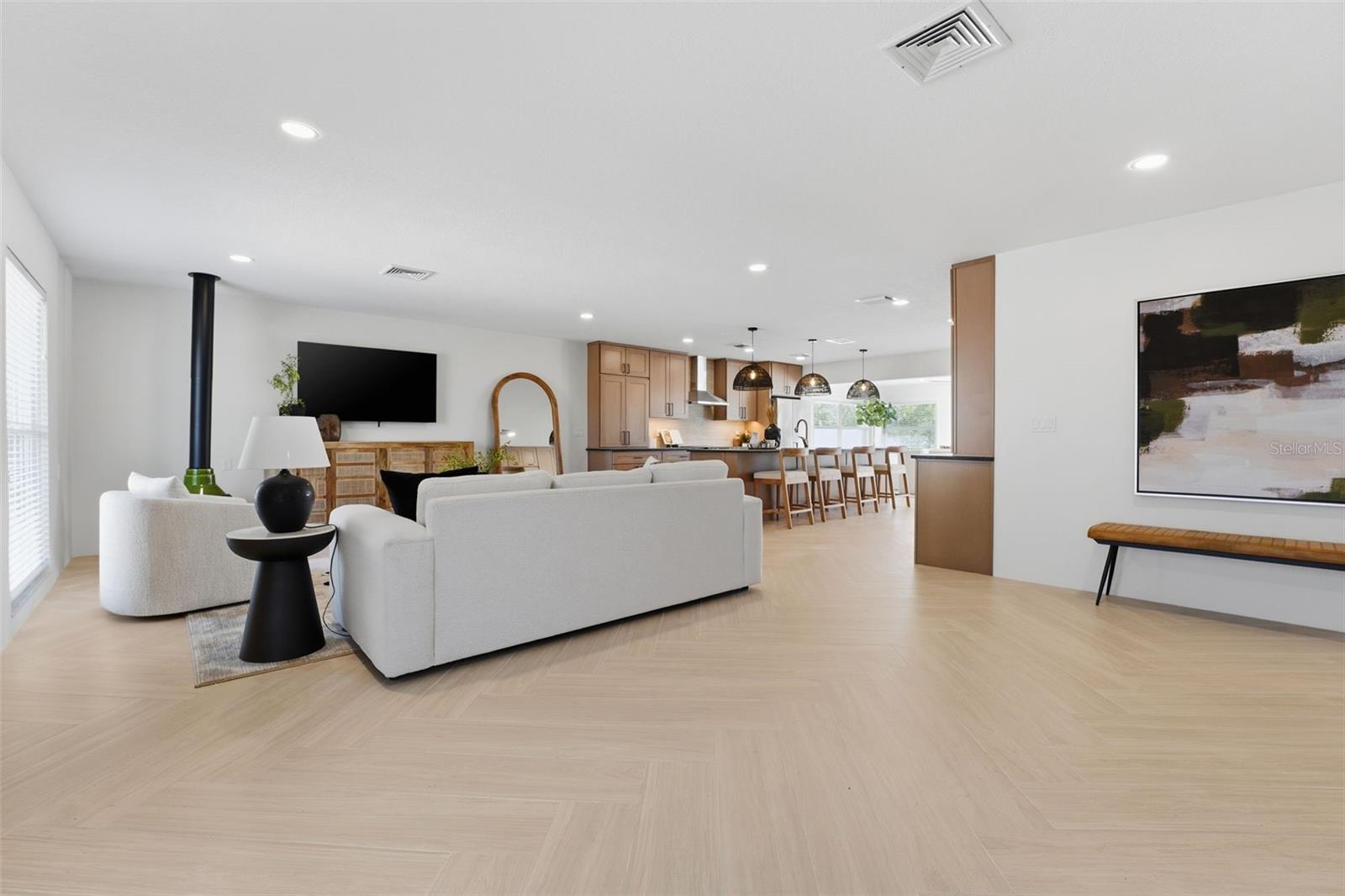 Image 9 of 70 For 501 65th Street