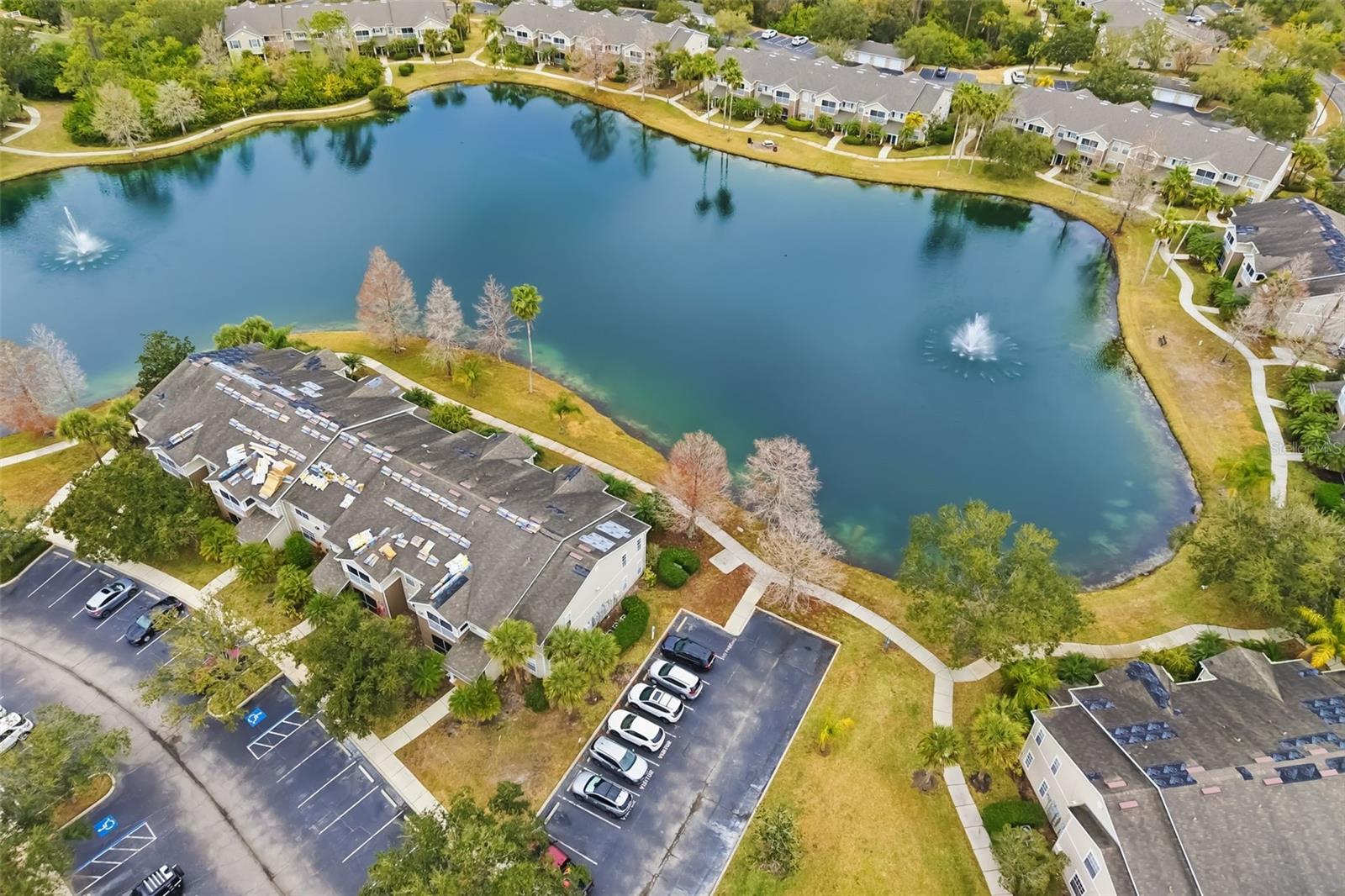 Image 44 of 76 For 8933 Manor Loop 205