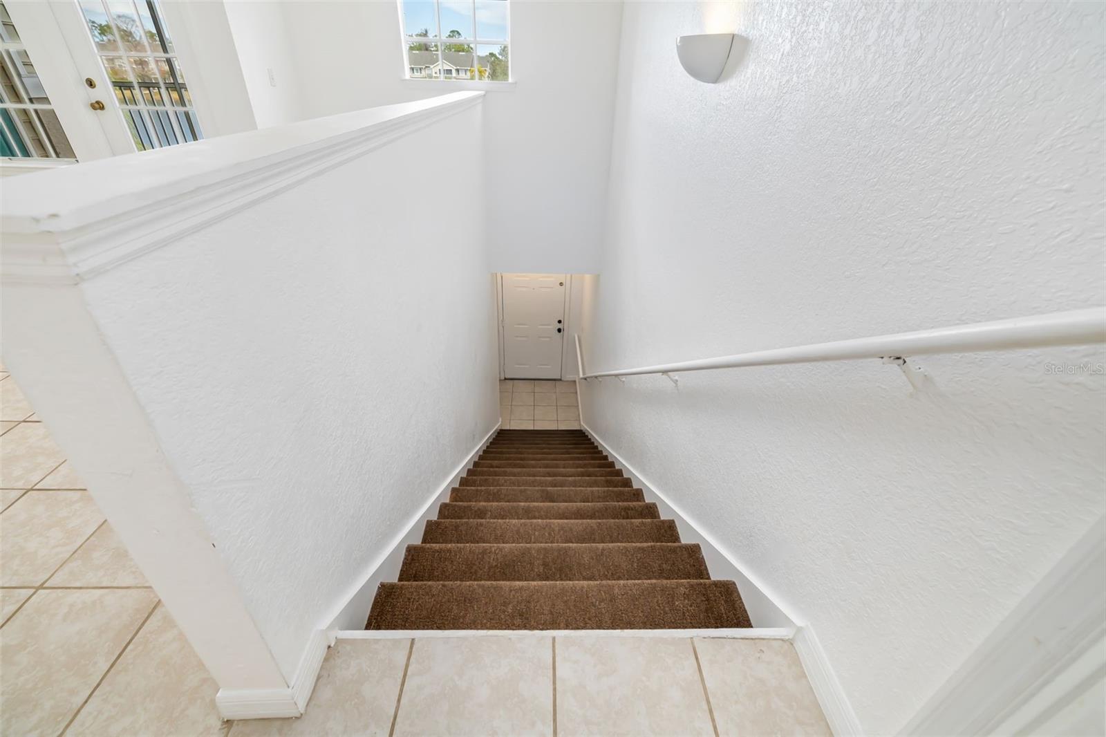 Image 5 of 76 For 8933 Manor Loop 205