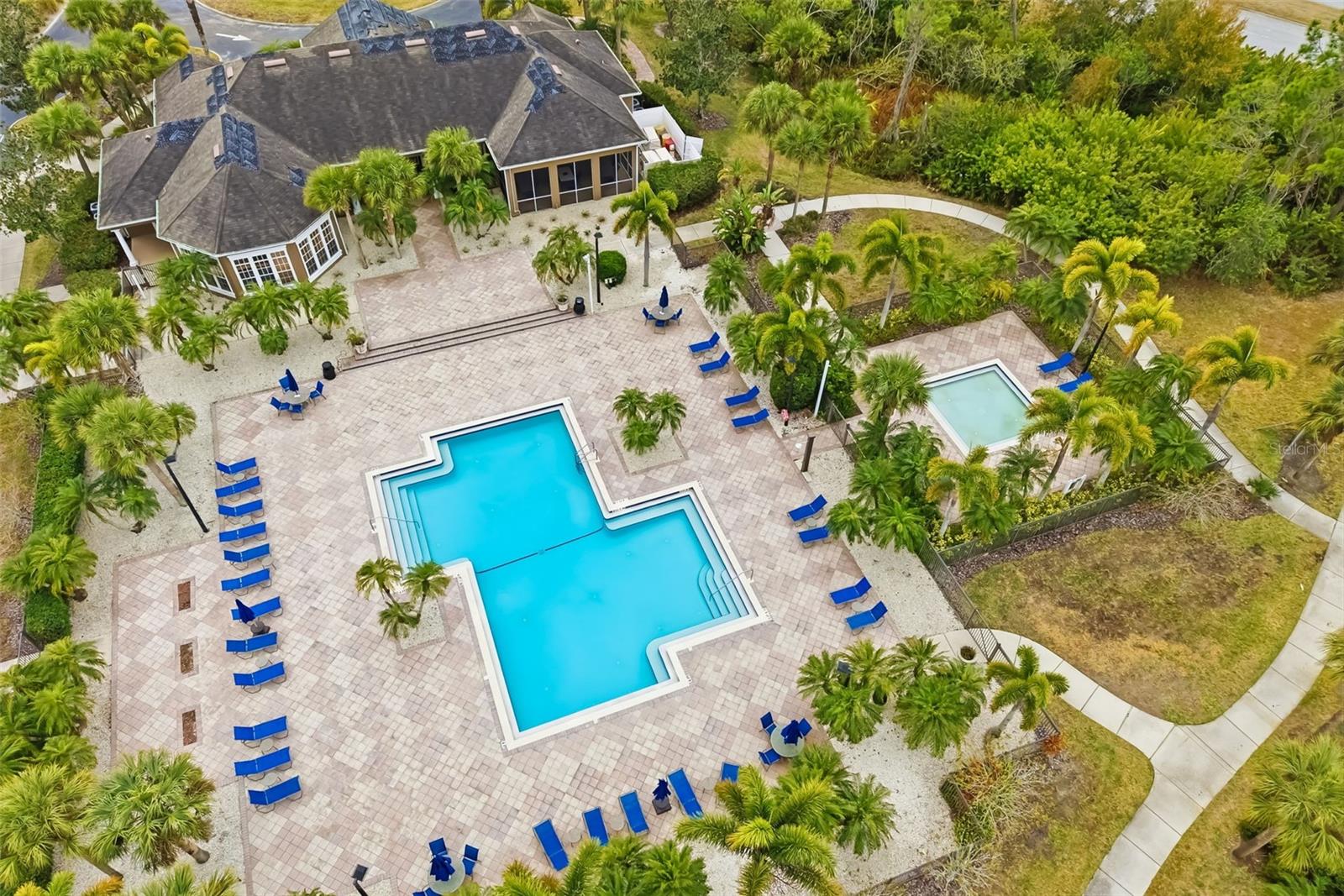 Image 55 of 76 For 8933 Manor Loop 205