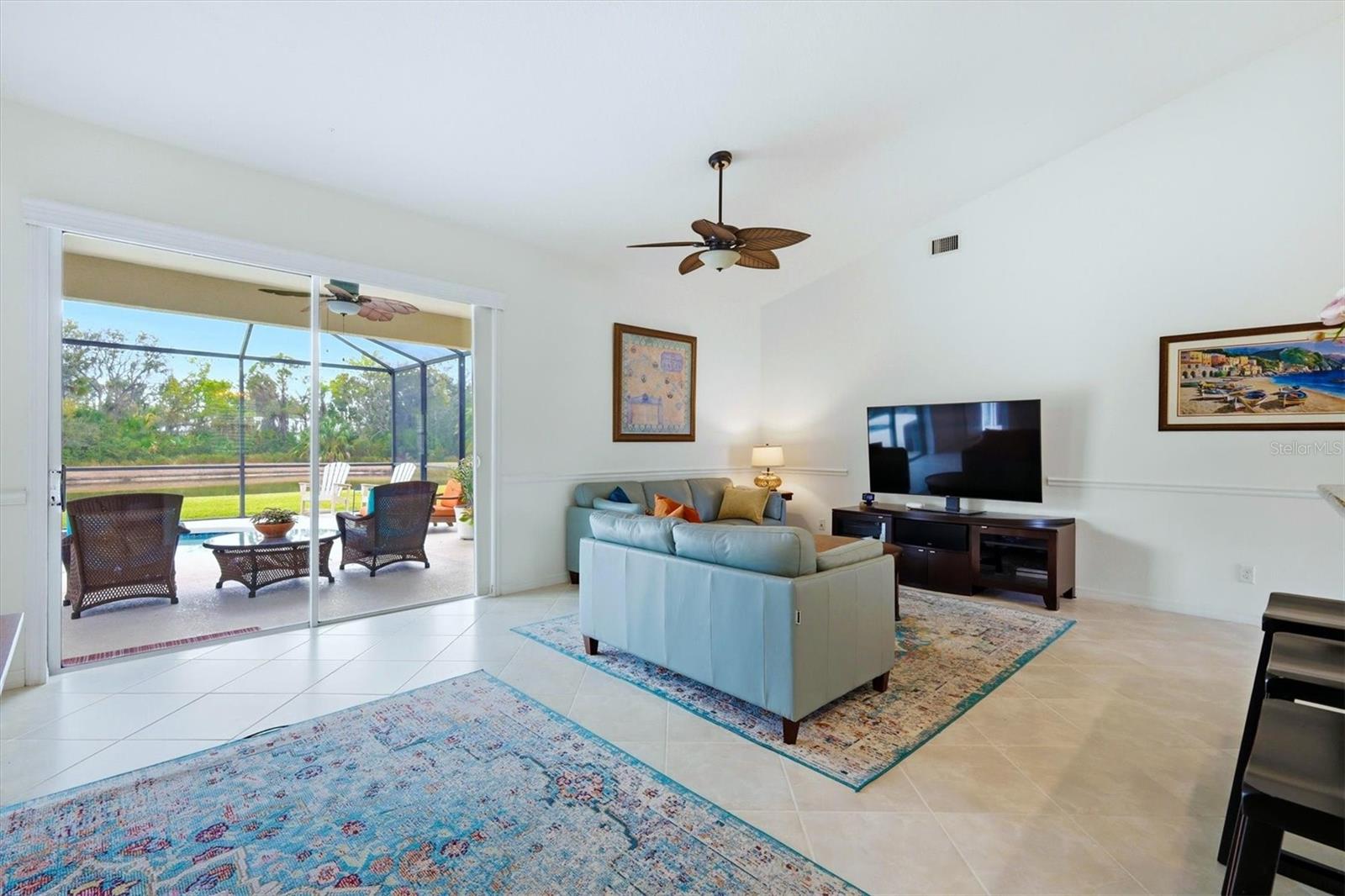 Image 16 of 70 For 16105 31st Street E