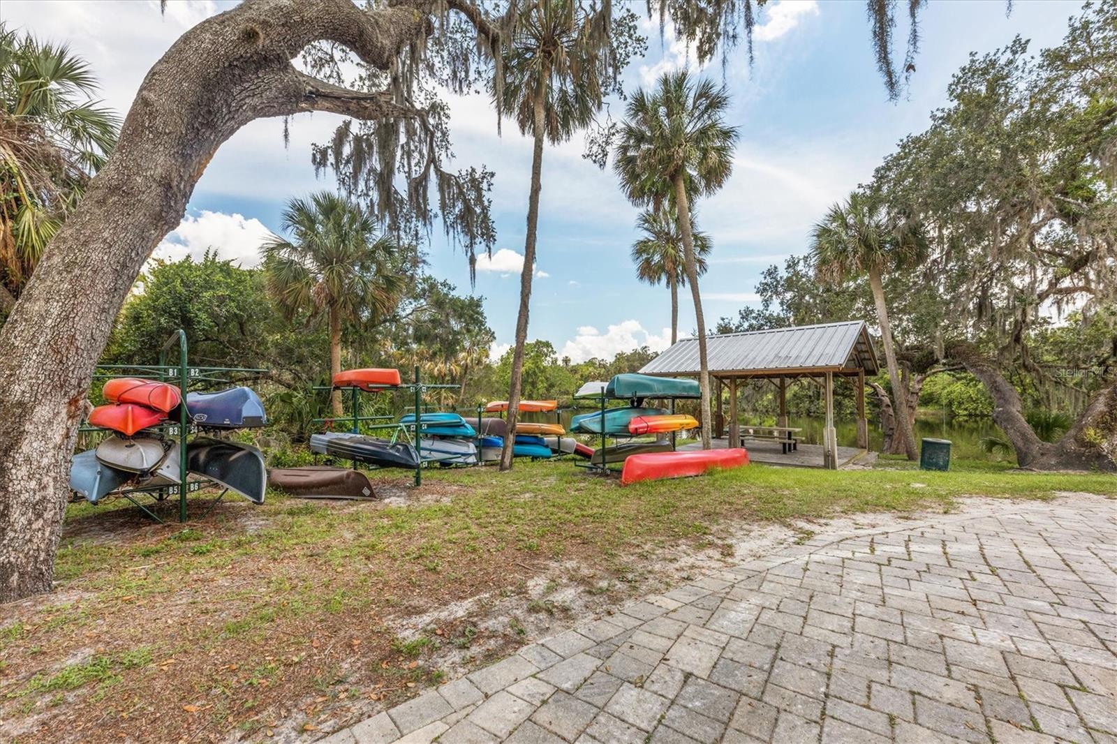 Image 65 of 70 For 16105 31st Street E