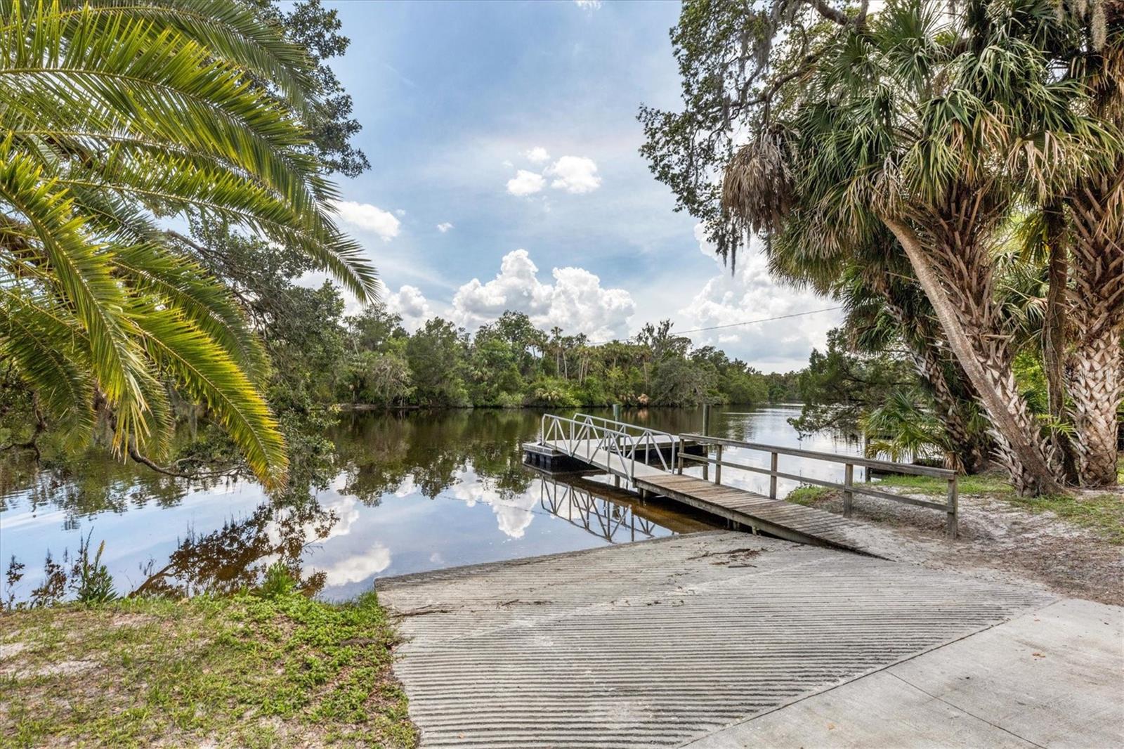 Image 68 of 70 For 16105 31st Street E