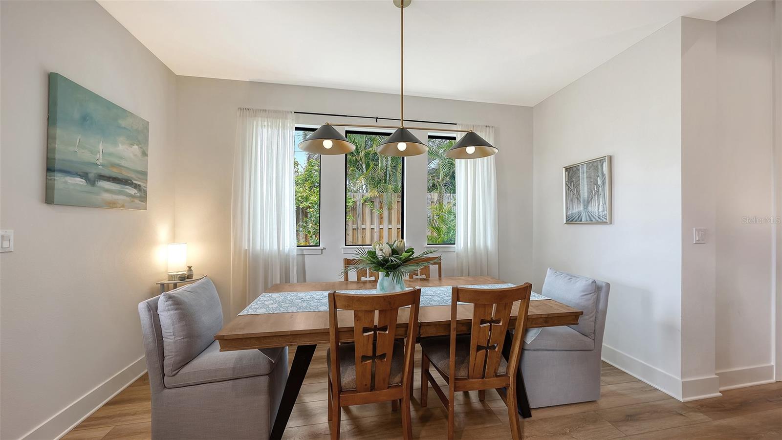 Image 25 of 87 For 3214 Key Avenue