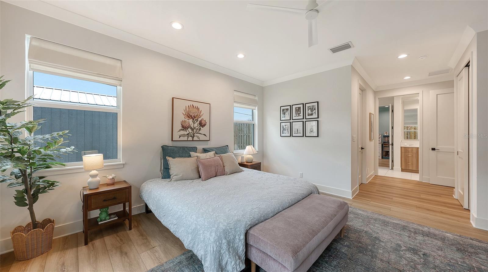 Image 34 of 87 For 3214 Key Avenue