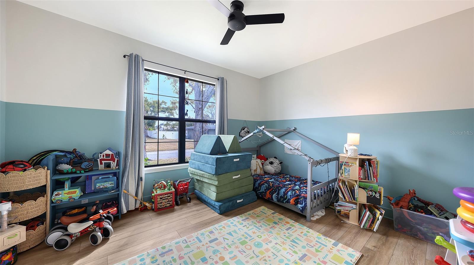 Image 39 of 87 For 3214 Key Avenue