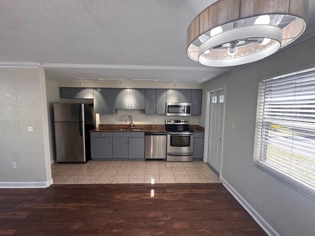 Image 2 of 11 For 960 Highland Street B2