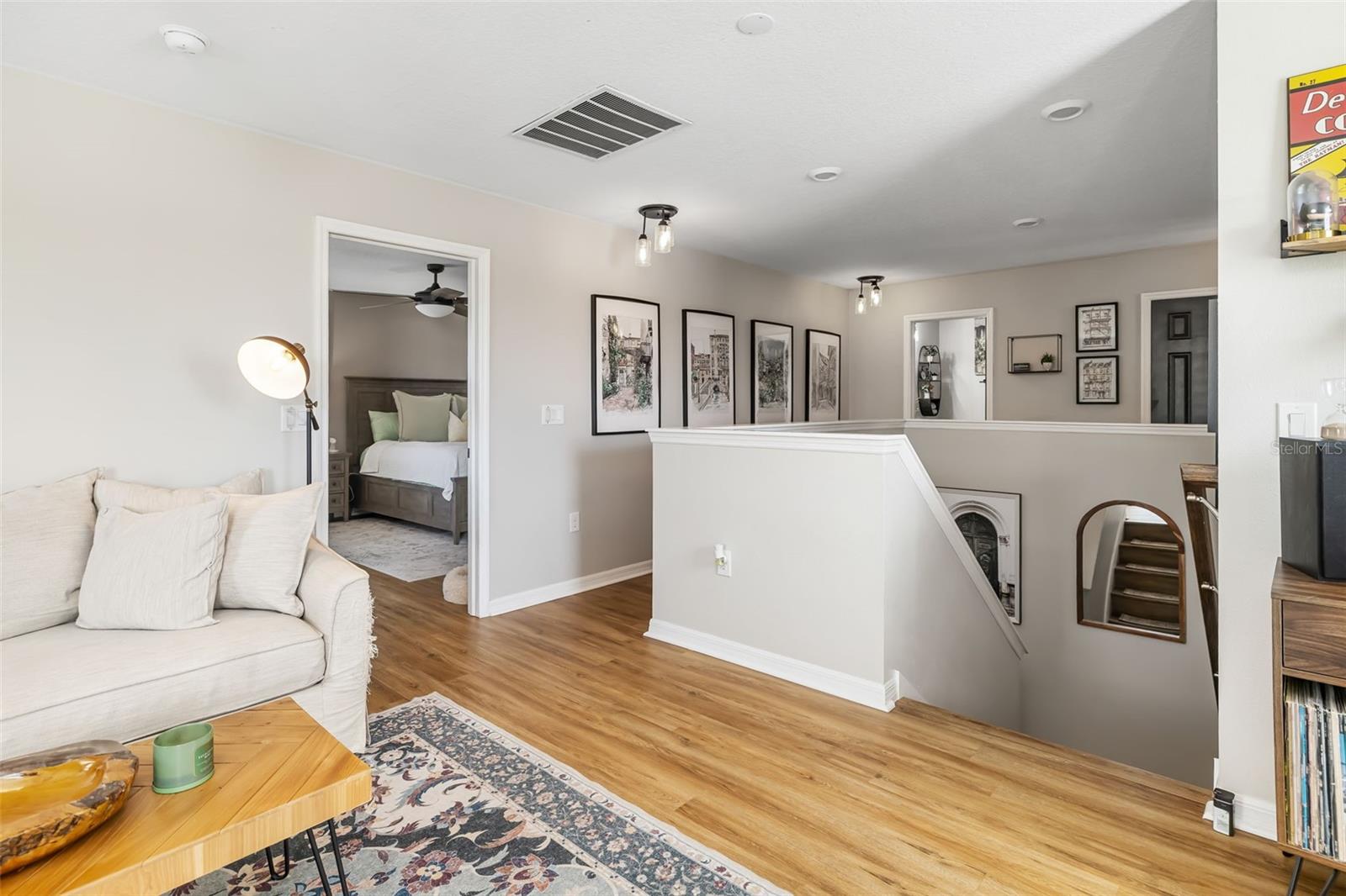 Listing photo id 23 for 10702 Aldo Moro Drive