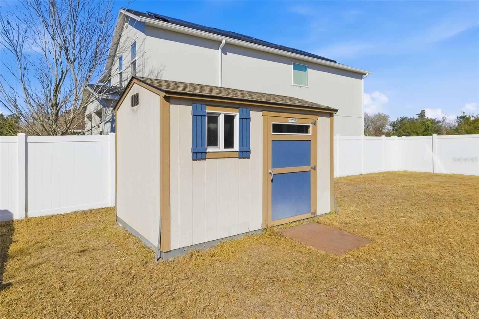 Listing photo id 45 for 10702 Aldo Moro Drive