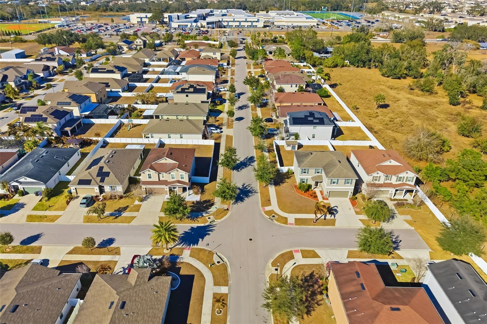 Listing photo id 46 for 10702 Aldo Moro Drive