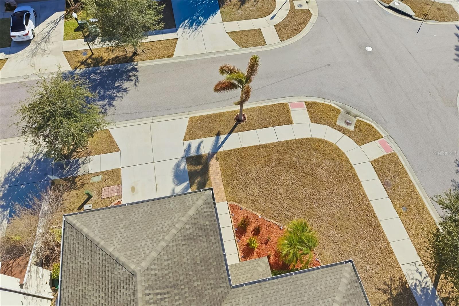 Listing photo id 49 for 10702 Aldo Moro Drive