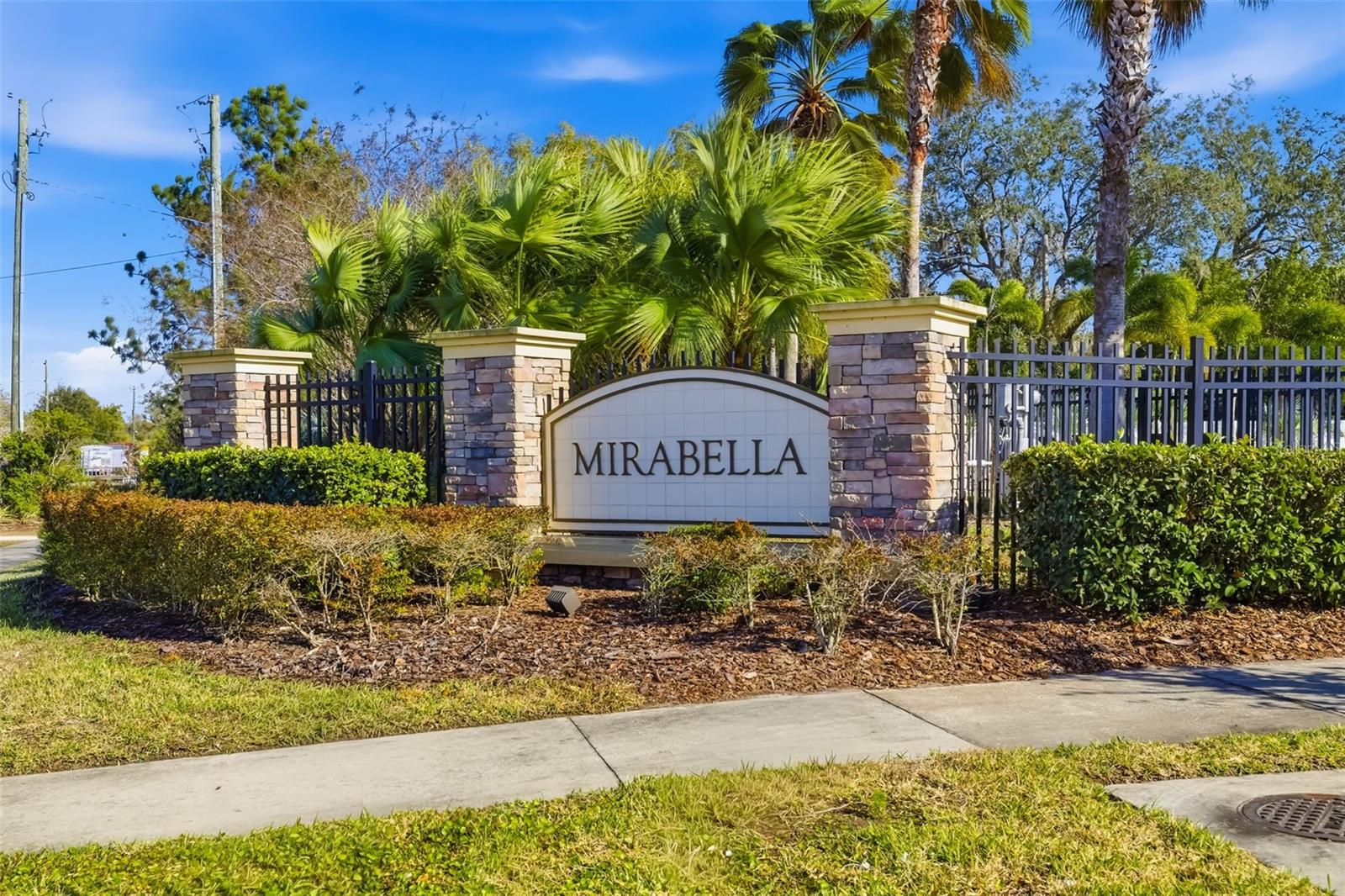 Listing photo id 55 for 10702 Aldo Moro Drive