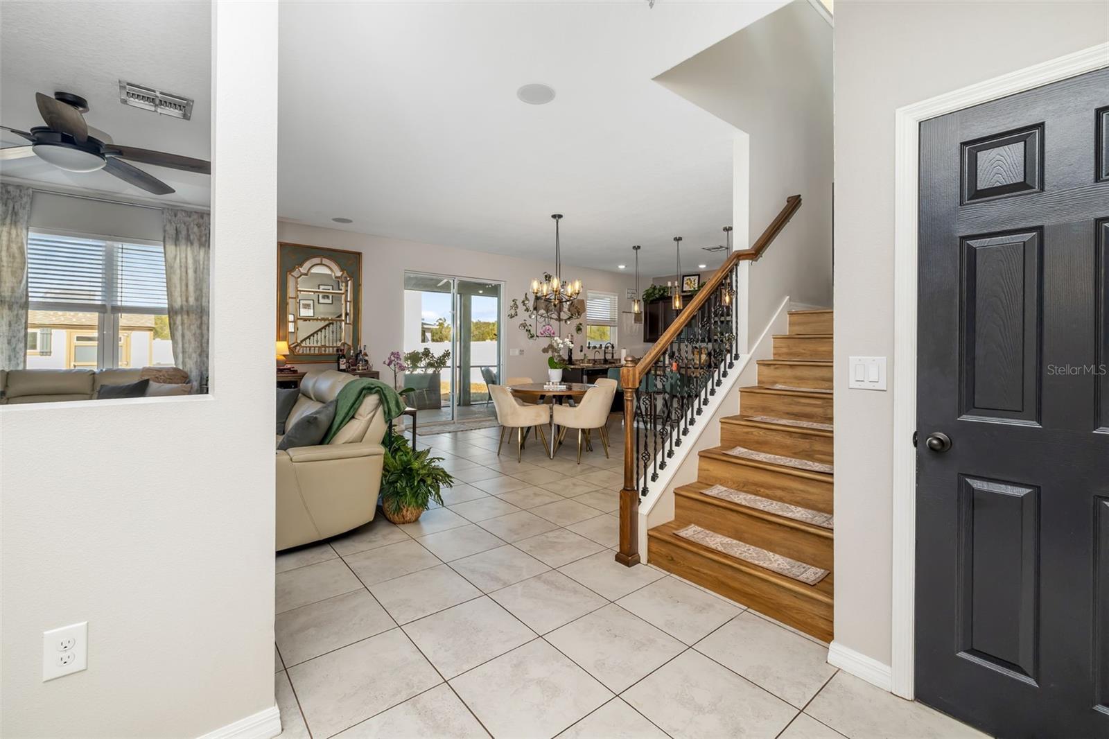 Listing photo id 4 for 10702 Aldo Moro Drive