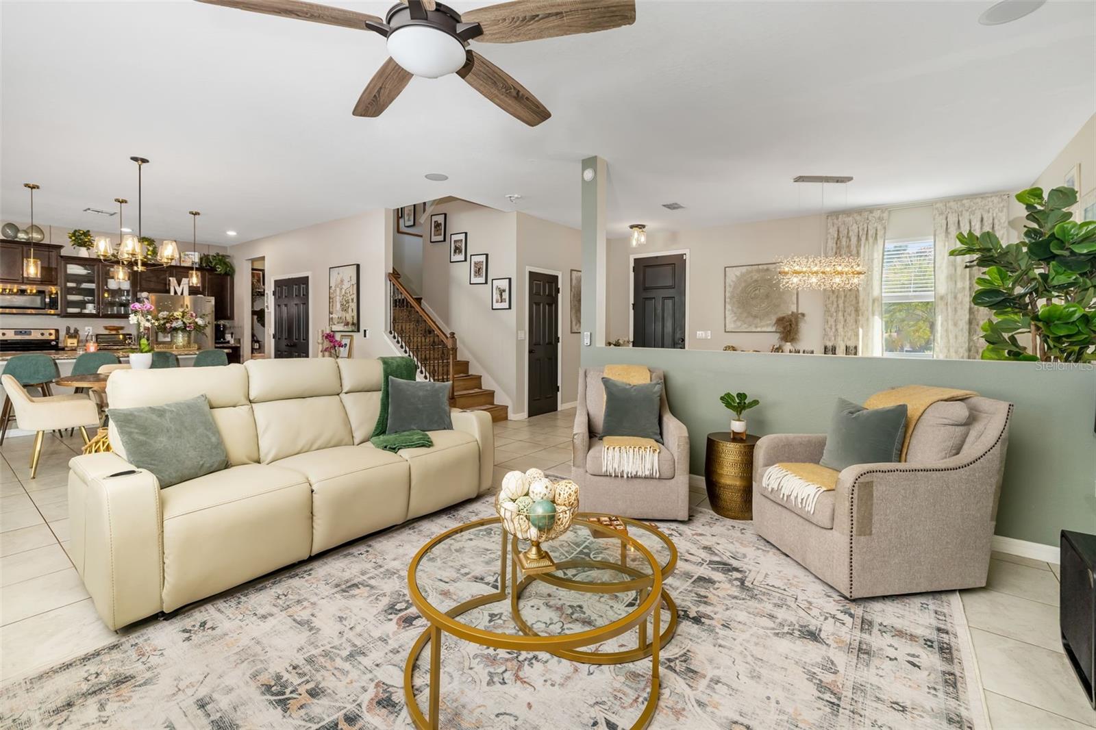 Listing photo id 7 for 10702 Aldo Moro Drive